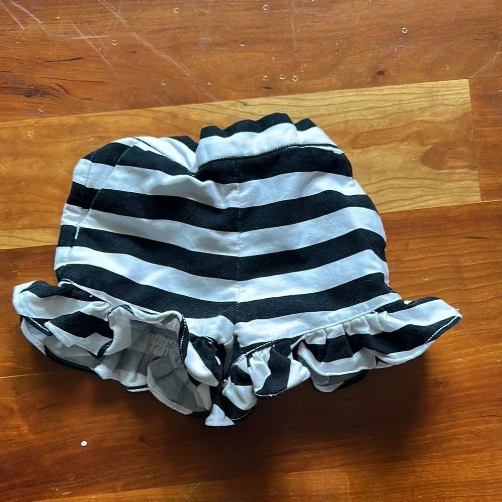 Janie and Jack Black and White Striped Ruffle Shorts